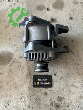 Opel Insignia Şarj Dinamosu 13579666 çıkma parça