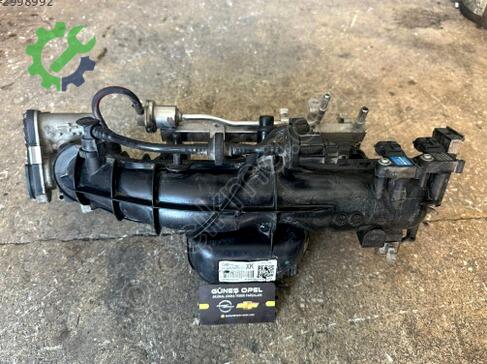 Opel Insignia Emme Manifoldu 25197572 çıkma parça