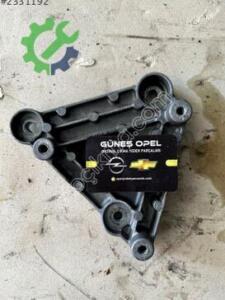 Opel Insignia Orijinal Çıkma Klima Kompresörü 55567289