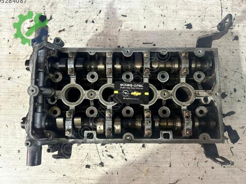 Opel Insignia Silindir Kapağı 55559340 çıkma parça
