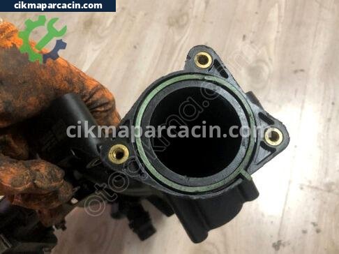 Opel Insignia Emme Manifoldu çıkma parça