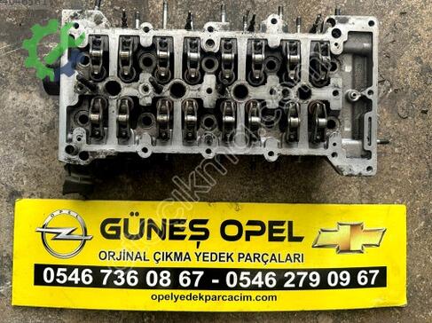Opel Insignia Silindir Kapağı 55571949 çıkma parça