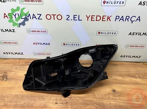Opel Insignia Sağ Far Kasası 2014-2017 çıkma parça