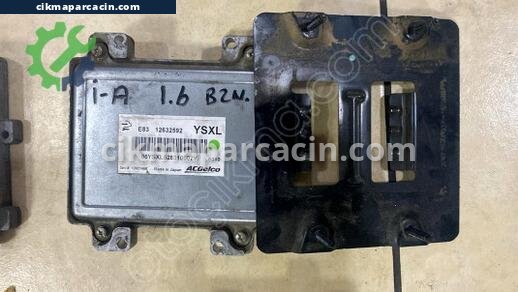 Opel Insignia Motor Beyni çıkma parça