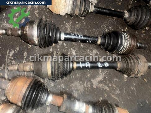 Opel Insignia Sol Aks çıkma parça
