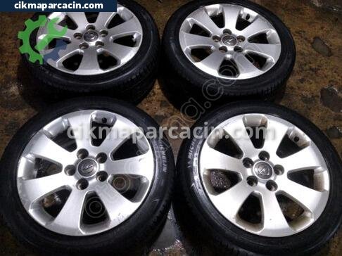 Opel Insignia Jant çıkma parça
