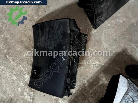Opel Insignia Torpido Kapağı çıkma parça