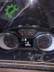 Orijinal Opel Insignia Gösterge Paneli Çıkma