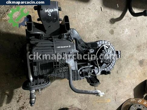 Opel Insignia Kalorifer Kutusu çıkma parça
