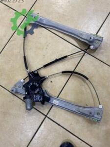 Opel Insignia Orijinal Çıkma Sağ Ön Cam Krikosu