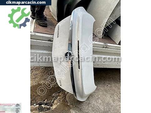 Opel Insignia Bagaj çıkma parça