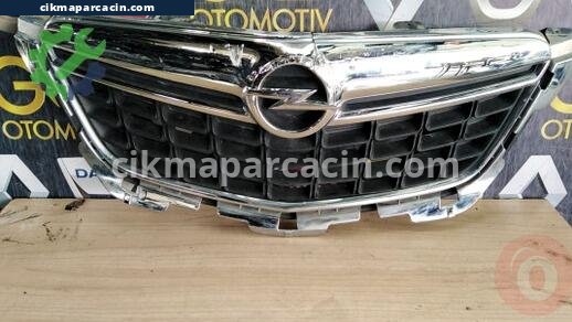 Opel Insignia Ön Panjur çıkma parça