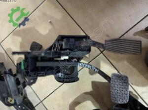 Opel Insignia Pedal Çıkma