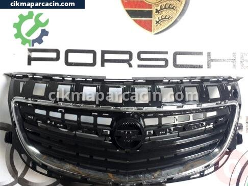 Opel Insignia Ön Panjur çıkma parça