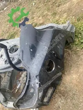 Opel Insignia Arka Çamurluk çıkma parça