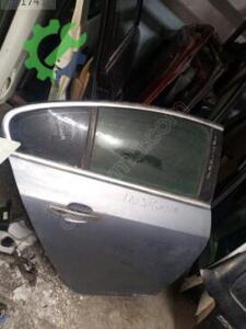 Çıkma Orijinal Sağ Arka Kapı Opel Insignia