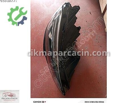 Opel Insignia Sağ Ön Far çıkma parça