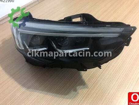 Opel Insignia LED Far çıkma parça
