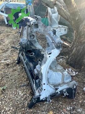 Opel Insignia Sağ Şasi çıkma parça