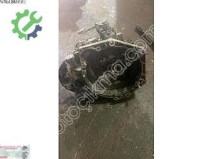 Opel Insignia Şanzıman Komple Çıkma