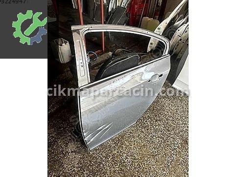 Opel Insignia Sol Arka Kapı çıkma parça