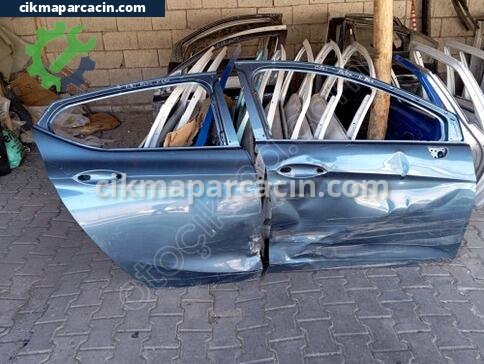 Opel Astra Sağ Ön Kapı çıkma parça