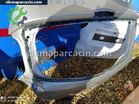 Opel Corsa Arka Bagaj çıkma parça
