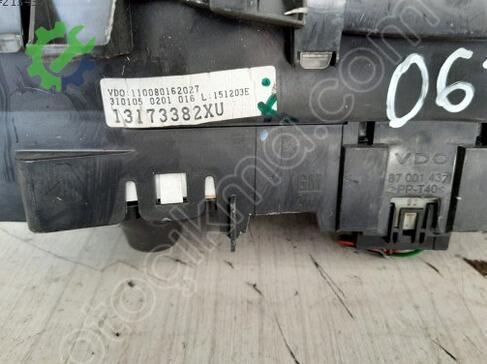 Opel Meriva Gösterge 13173382 çıkma parça