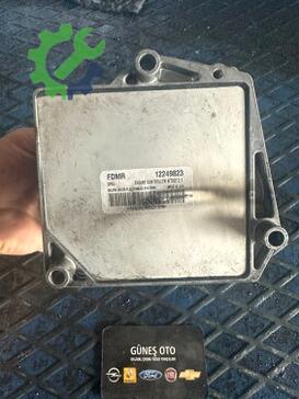 Opel Meriva Motor Beyni 12249823 çıkma parça