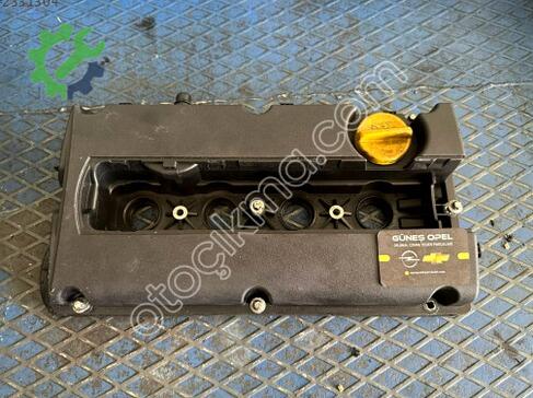 Opel Meriva Külbütör Kapağı çıkma parça