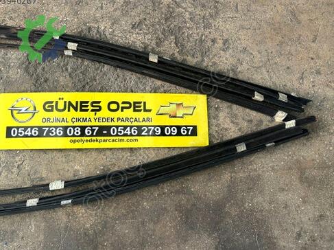 Opel Meriva Tavan Çıtası çıkma parça