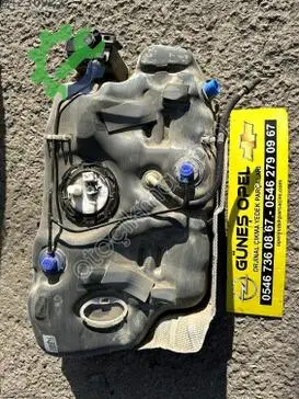 Opel Meriva Kanister 13332193 çıkma parça