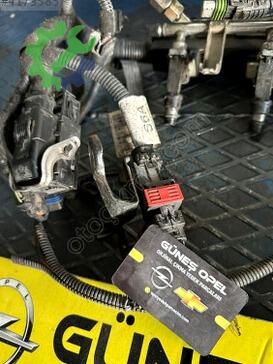 Opel Vectra Motor Tesisatı 55351405 çıkma parça