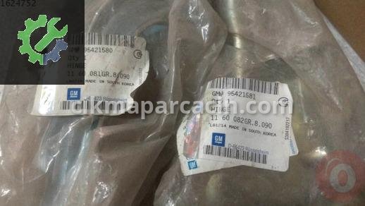 Opel Mokka Kapı Menteşesi çıkma parça