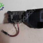 OPEL OMEGA OTOMATİK 2500 MOTOR AKÜ SİGORTA KUTUSU
