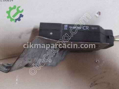 Opel Omega Beyin 90565931 çıkma parça