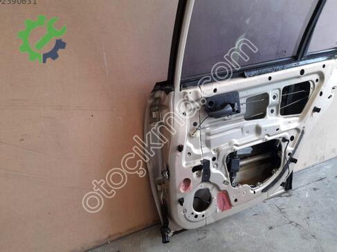 Opel Omega Sağ Arka Kapı çıkma parça