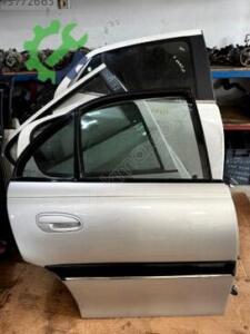 Opel Omega Orijinal Çıkma Sağ Arka Kapı