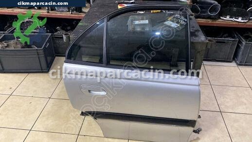 Opel Omega Sağ Arka Kapı çıkma parça