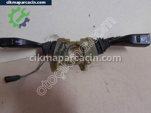 Opel Omega Sinyal çıkma parça