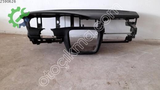 Opel Omega Torpido çıkma parça