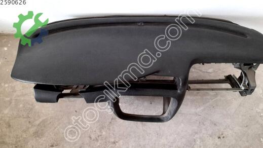 Opel Omega Torpido çıkma parça