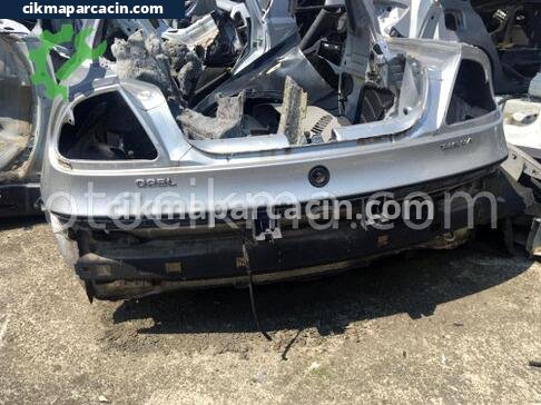 Opel Tigra Arka Tampon Demiri çıkma parça