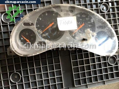 Opel Tigra Gösterge Saati çıkma parça