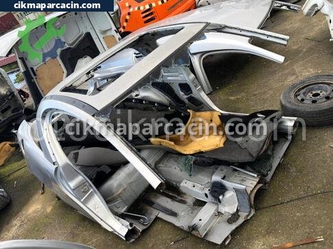 Opel Tigra Kesme Tavan Sacı çıkma parça