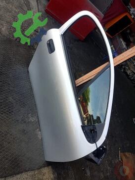 Opel Tigra Kelebek Camı çıkma parça