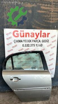 Opel Sağ Arka Kapı çıkma parça