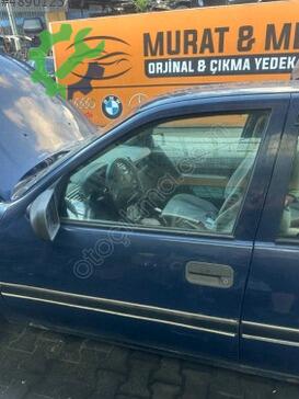 Opel Vectra Sağ Ön Kapı çıkma parça