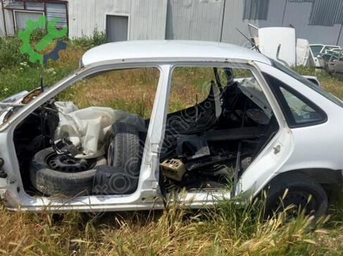 Opel Vectra Tavan çıkma parça
