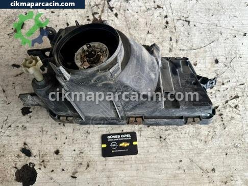 Opel Vectra Far çıkma parça